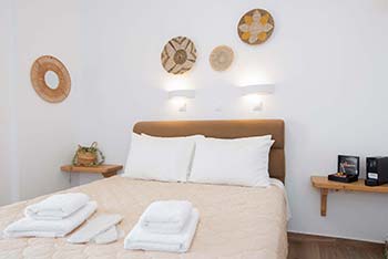 Chambre principale avec lit double